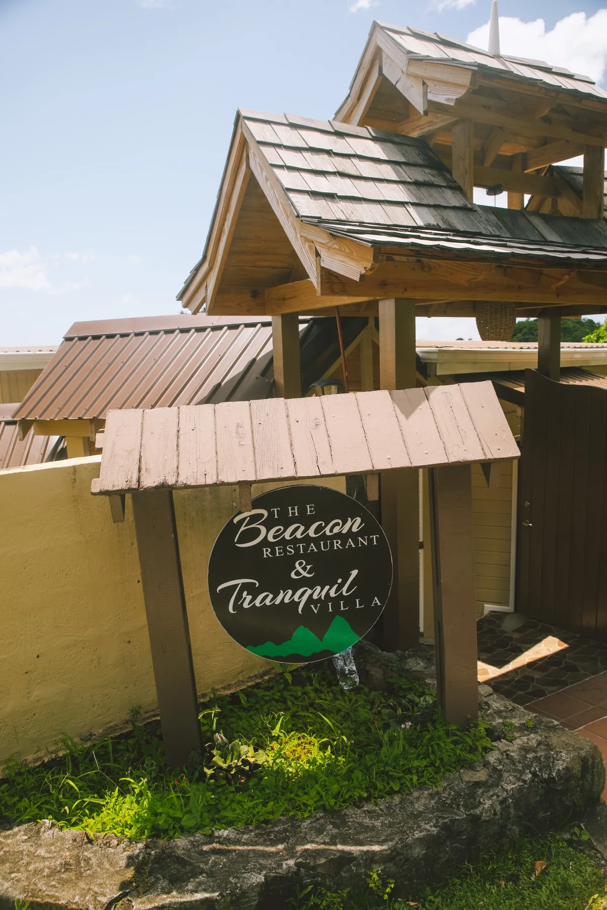 The Beacon Restaurant and Tranquil Villa sign